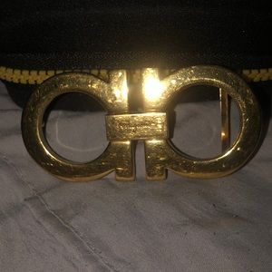 Salvatore ferragamo belt buckle medium